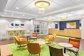 Spark by Hilton Dothan