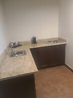 Dothan East Inn & Suites