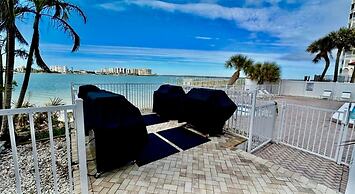 Lovers Key Beach Club 2