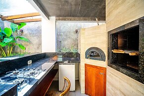 Bz21 Casa com Jacuzzi e churrasqueira