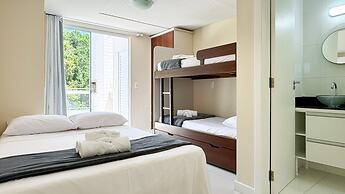 Cobertura com Piscina na praia de Bombas