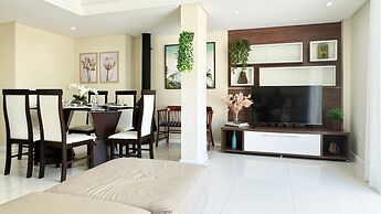 Cobertura com Piscina na praia de Bombas