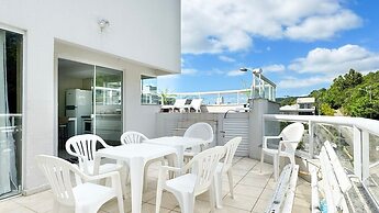 Cobertura com Piscina na praia de Bombas