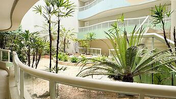 Cobertura com Piscina na praia de Bombas