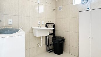 Cobertura com Piscina na praia de Bombas