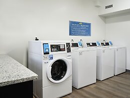 stayAPT Suites Fayetteville