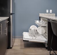 stayAPT Suites Fayetteville