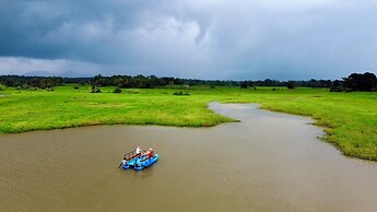 Gal Oya Lake Club