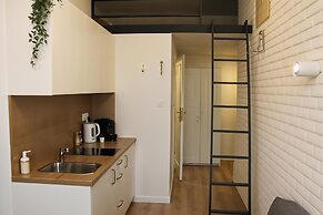 Cracow Vistula Boulevard 2