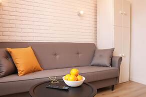 Cracow Vistula Boulevard 2