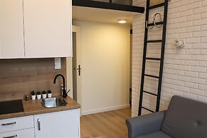 Cracow Vistula Boulevard 2