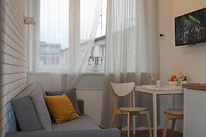 Cracow Vistula Boulevard 2