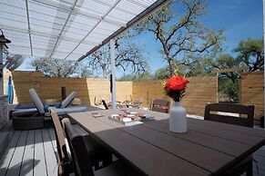 Secluded Luxury Couples cabin Sauna Pool