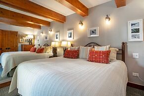 Comfortable 2BR Antlers Condo in Lionshead Village