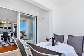 Modern apartment Katarina