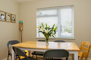 Charming 4 Bedroom Home Near Oxford