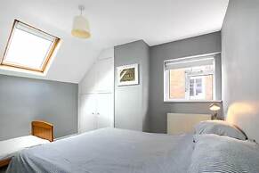 Charming 4 Bedroom Home Near Oxford