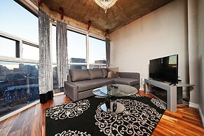 RivetStays - The Icon