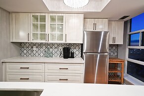 RivetStays - The Icon