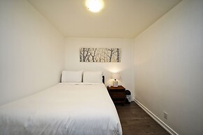 RivetStays - The Icon