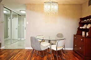 RivetStays - The Icon