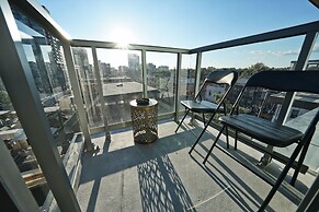 RivetStays - The Icon