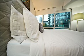 RivetStays - The Icon