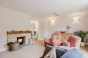 Country Cottage in Heart of the Cotswold