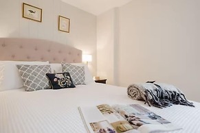 Country Cottage in Heart of the Cotswold