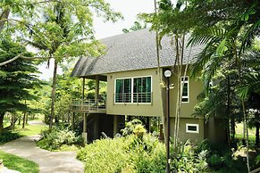 Tree Scape Mountain View Resort