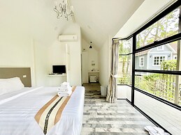 Tree Scape Mountain View Resort