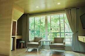 Tree Scape Mountain View Resort