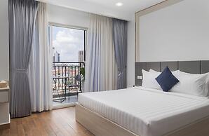 Amana Hotel & Residences