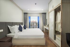 Amana Hotel & Residences