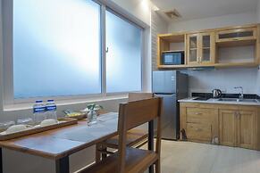 Amana Hotel & Residences