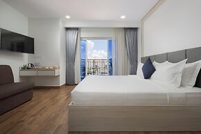 Amana Hotel & Residences