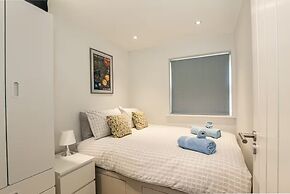 Cosy 3 Bedroom Home  Bicester Village