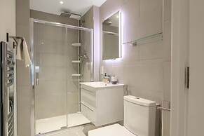 Cosy 3 Bedroom Home  Bicester Village