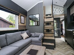Lingy Luxury Family Pod