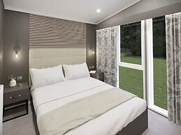 Hodge Luxury Pod