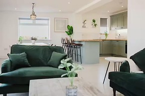 Gatekeepers Cottage - 4 Bed Rural Escape