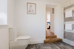 Gatekeepers Cottage - 4 Bed Rural Escape