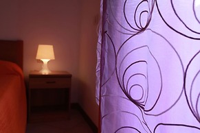 Holiday Apartment With Pool Near the Beach