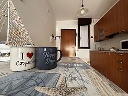 Holiday Apartment With Pool Near the Beach