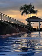 Unistay Coast Res R38 with Bal-Sunset Vw