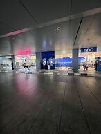 Unistay Coast Res R38 with Bal-Sunset Vw