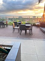 Unistay Coast Res R38 with Bal-Sunset Vw