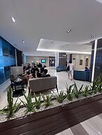 Unistay Coast Res R38 with Bal-Sunset Vw