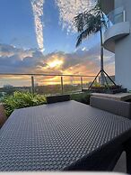 Unistay Coast Res R38 with Bal-Sunset Vw