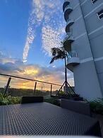 Unistay Coast Res R38 with Bal-Sunset Vw